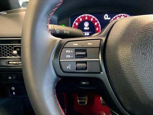 Used 2025 Honda Civic Type R image 22