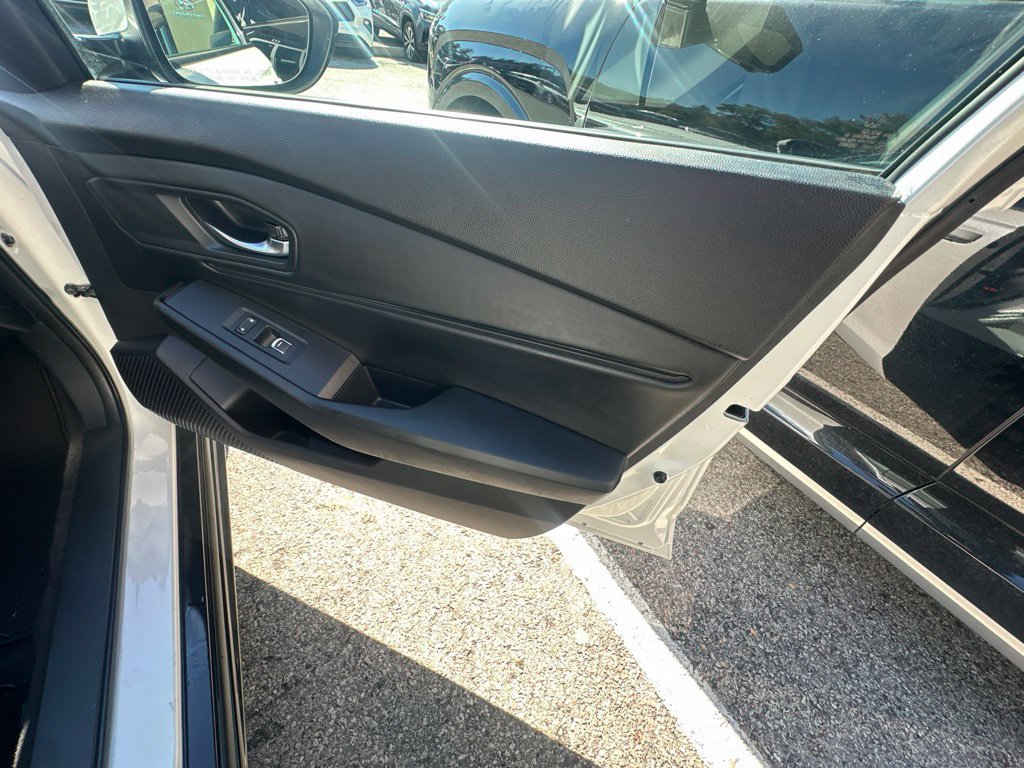 Used 2023 Honda Accord EX-L image 34