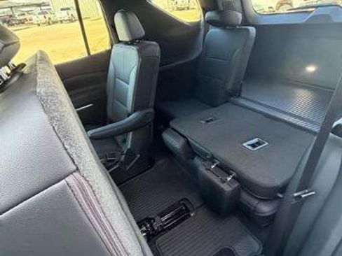New 2026 Chevrolet Traverse High Country FWD image 12