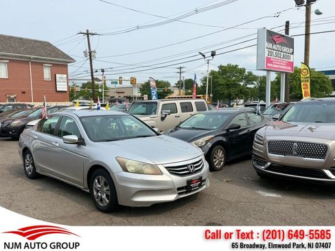 Used 2011 Honda Accord LX-P image 1