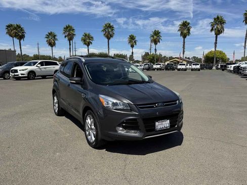 Used 2016 Ford Escape Titanium w/ Equipment Group 301A AWD/4WD image 3