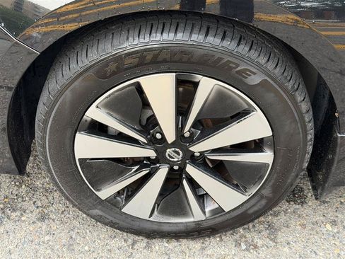 Used 2019 Nissan Altima 2.5 SV AWD/4WD image 15