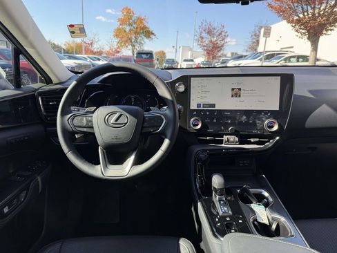 Used 2024 Lexus NX 350h AWD w/ Premium Package image 8