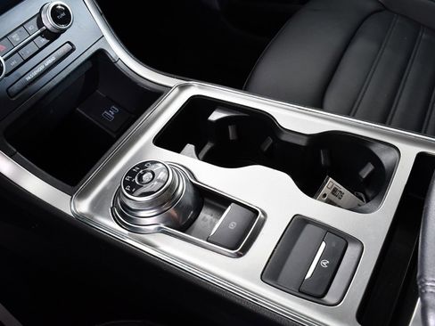 Used 2022 Ford Edge SEL w/ Convenience Package image 31