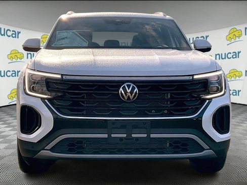 New 2026 Volkswagen Atlas Cross Sport SEL AWD/4WD image 3