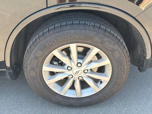 Used 2025 Dodge Durango GT RWD image 19