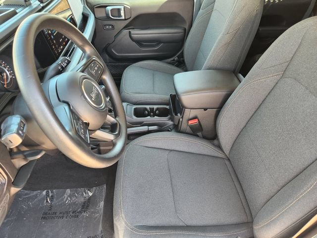 Used 2024 Jeep Gladiator Sport AWD/4WD image 4