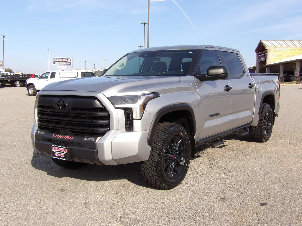 Used 2024 Toyota Tundra SR5 AWD/4WD image 62