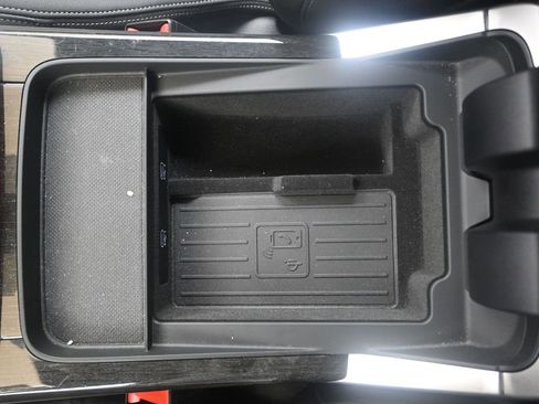 Certified 2025 Audi Q7 2.0T Premium Plus w/ Premium Plus Package image 36