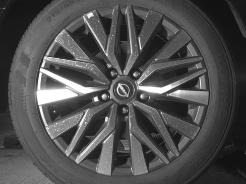 Used 2025 Nissan Altima 2.5 SV image 15