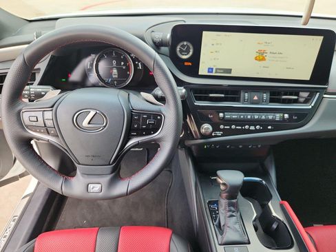 Used 2024 Lexus ES 350 F Sport w/ Accessory Package (Z2) FWD image 11