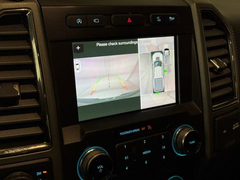 Used 2019 Ford F150 Raptor w/ Equipment Group 802A Luxury image 53