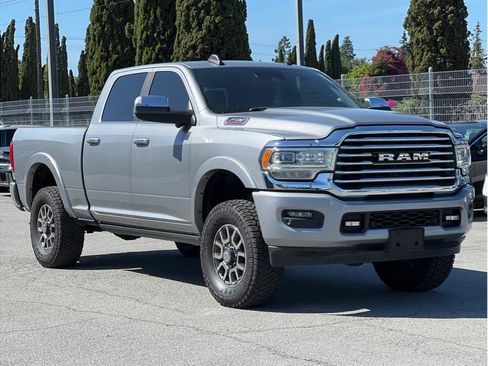 Used 2021 RAM 2500 Limited AWD/4WD image 3