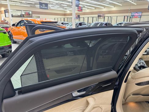 Used 2016 Audi A8 L 3.0T w/ Executive Package image 28