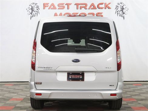 Used 2021 Ford Transit Connect XLT FWD image 5
