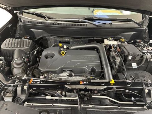 Certified 2024 Chevrolet Equinox LT image 11