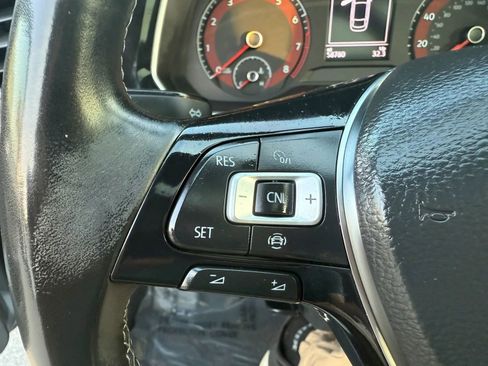 Used 2019 Volkswagen Jetta R-Line w/ R-Line Cold Weather Package FWD image 21