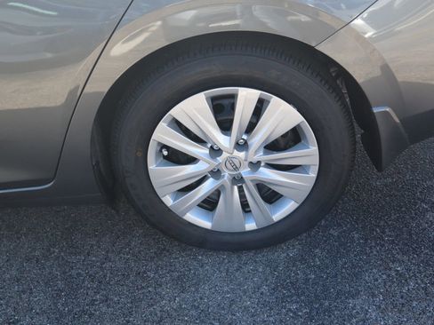 New 2025 Nissan Sentra S image 9