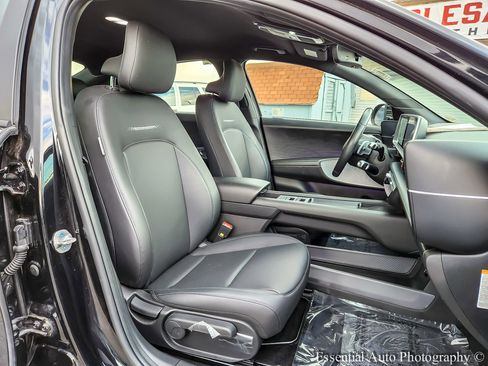Used 2024 Hyundai Ioniq 6 SEL AWD/4WD image 35