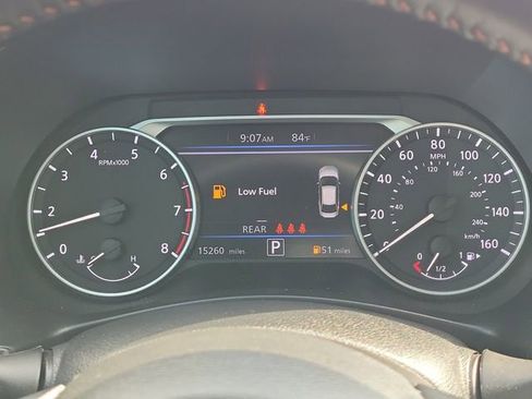Used 2024 Nissan Sentra SR FWD image 25