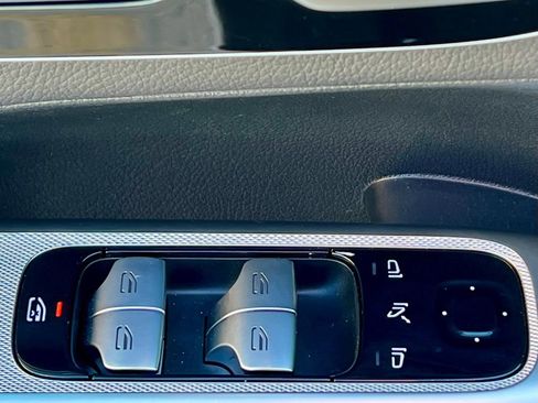 Certified 2026 Mercedes-Benz GLC 300 4MATIC image 26