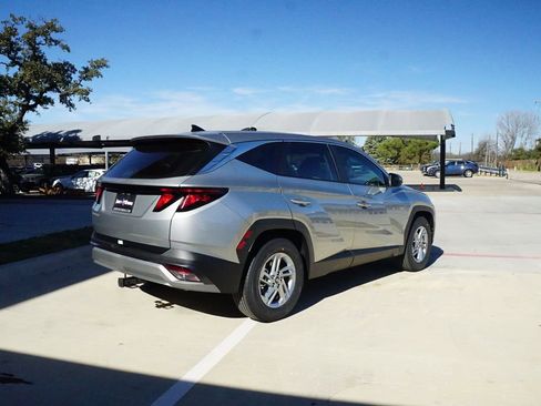 New 2026 Hyundai Tucson SE image 8