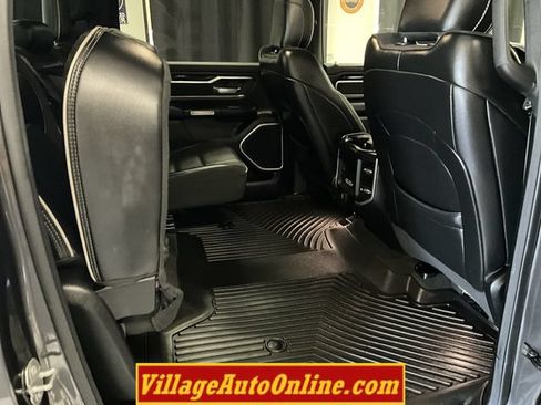 Used 2020 RAM 1500 Laramie w/ Sport Appearance Package AWD/4WD image 37