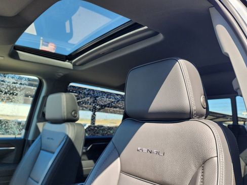 New 2026 GMC Sierra 2500 Denali image 19