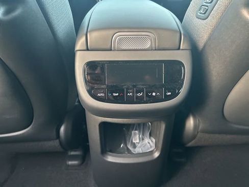 New 2026 Hyundai Ioniq 9 SE AWD/4WD image 28
