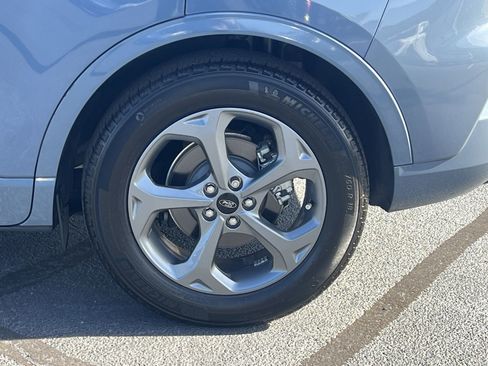 Certified 2023 Ford Escape ST-Line w/ Tech Pack #1 image 31