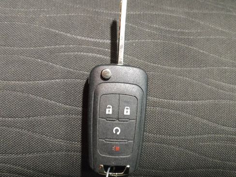 Used 2016 Buick Encore Convenience image 32