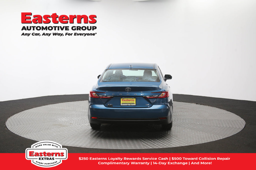 Used 2025 Toyota Camry LE FWD image 37