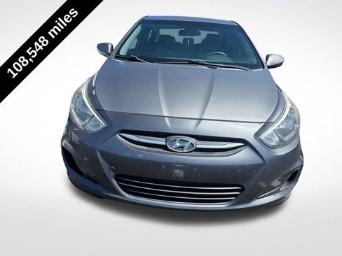 Used 2016 Hyundai Accent SE FWD image 2