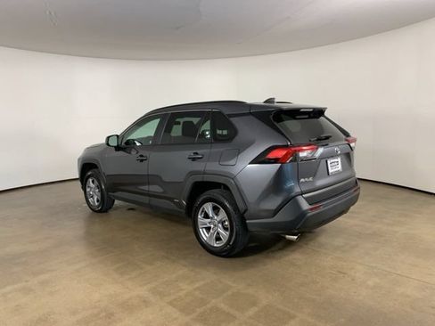 Used 2025 Toyota RAV4 LE AWD/4WD image 14