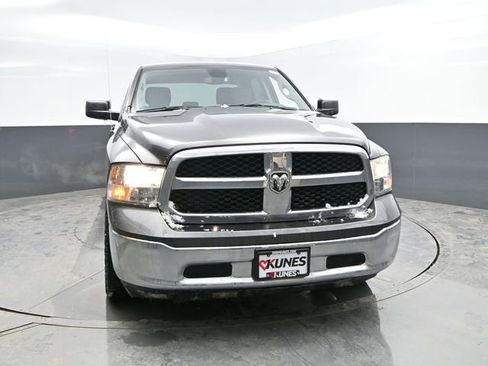 Used 2023 RAM 1500 Classic SLT AWD/4WD image 2