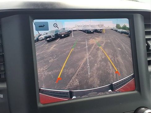Used 2022 RAM 1500 Big Horn AWD/4WD image 6