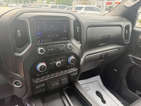 Used 2019 GMC Sierra 1500 AT4 w/ Technology Package AWD/4WD image 40