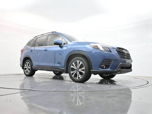 Used 2023 Subaru Forester Limited AWD/4WD image 34