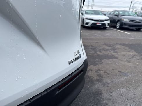 Used 2023 Toyota Sienna LE image 8