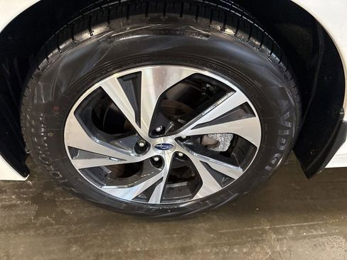 Used 2023 Subaru Legacy Premium image 36