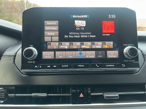 Used 2022 Mitsubishi Outlander ES AWD/4WD image 16