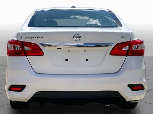 Used 2019 Nissan Sentra SV FWD image 5