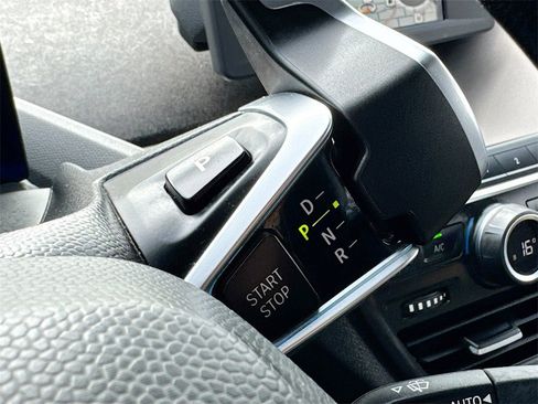 Used 2017 BMW i3 w/ Range Extender image 17