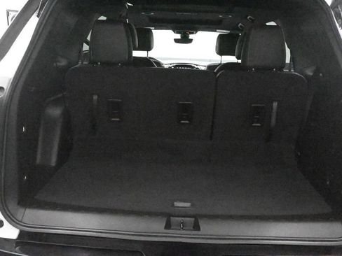 Used 2023 Chevrolet Traverse Premier w/ Redline Edition AWD/4WD image 16