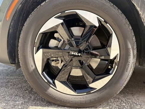 Used 2025 Kia Sorento SX Prestige AWD/4WD image 9