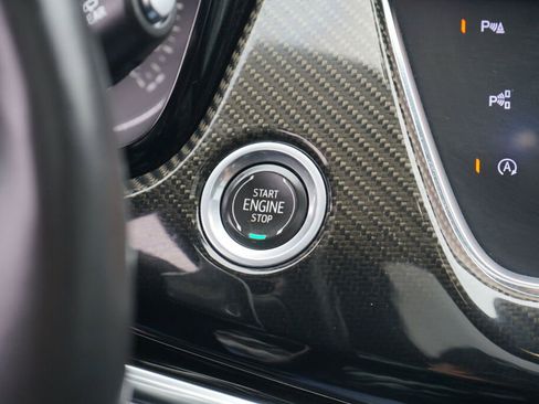 Used 2020 Cadillac XT6 Sport AWD/4WD image 22