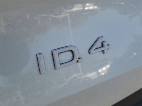 Certified 2023 Volkswagen ID.4 Pro S Plus image 6