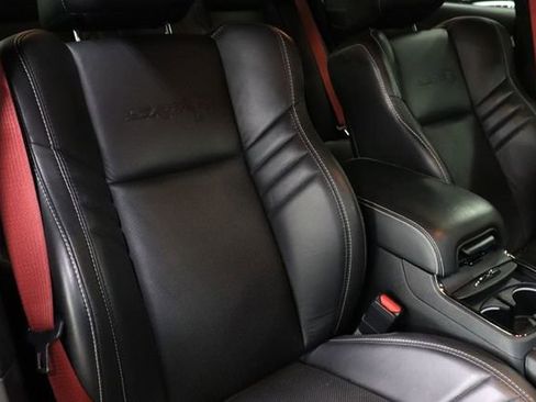 Used 2020 Dodge Charger SRT Hellcat w/ Harman/Kardon Audio Group RWD image 26