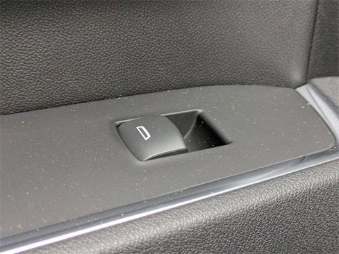 New 2025 Chevrolet Silverado 1500 LT image 24