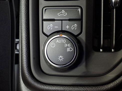 New 2026 Chevrolet Silverado 1500 Custom image 24